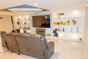 4 Riverside Ave, Mastic Beach, NY 11951 - Photo 12