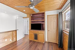 193 Glen Summer Rd, Holbrook, NY 11741 - Photo 20