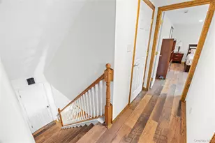 193 Glen Summer Rd, Holbrook, NY 11741 - Photo 24