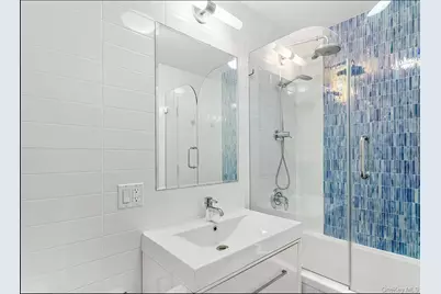 9116 Shore Front Parkway #5H, Rockaway Beach, NY 11693 - Photo 14