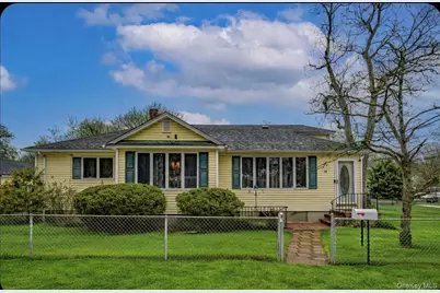 36 E 12th Street, Huntington Station, NY 11746 - Photo 1