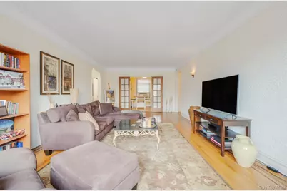 109-14 Ascan Avenue #4B, Forest Hills, NY 11375 - Photo 20