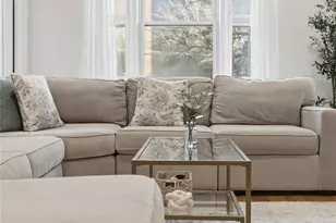 101 Old Mamaroneck Rd, White Plains, NY 10605 - Photo 6