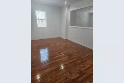 9 Bainbridge Street #0000000000000, Roosevelt, NY 11575 - Photo 2