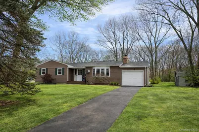 307 Norwalk Avenue, Medford, NY 11763 - Photo 1