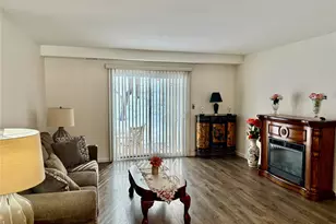 9 Willow Ct, Selden, NY 11784 - Photo 8