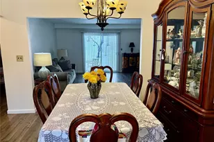 9 Willow Ct, Selden, NY 11784 - Photo 12