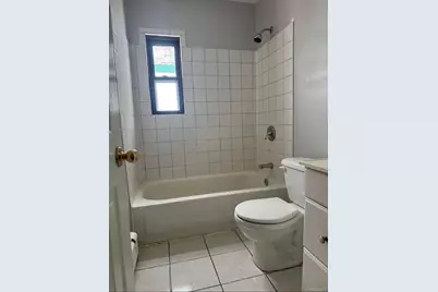 202 N Idaho Ave #A, Massapequa, NY 11758 - Photo 6