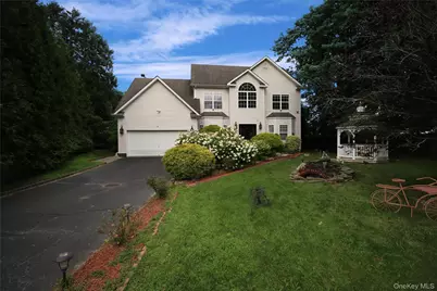 469 Donald Boulevard, Holbrook, NY 11741 - Photo 1