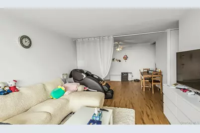 2 Bay Club #11F, Bayside, NY 11360 - Photo 14