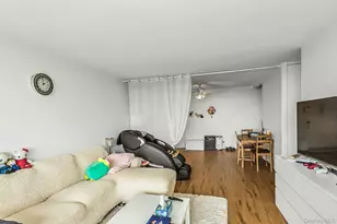 2 Bay Club, Bayside, NY 11360 - Photo 14