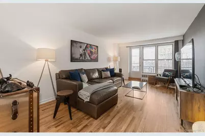 35-50 85th St Street #7H, Jackson Heights, NY 11372 - Photo 2