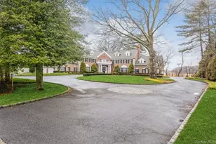 85 11th St, Garden City, NY 11530 - Photo 2