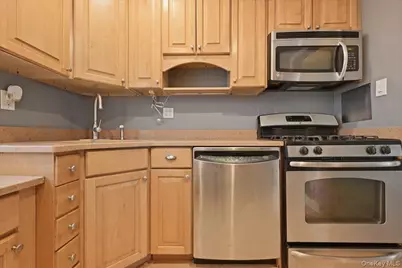 15-64 212th Street #252, Bayside, NY 11360 - Photo 10