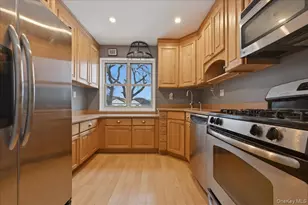 15-64 212th St, Bayside, NY 11360 - Photo 8