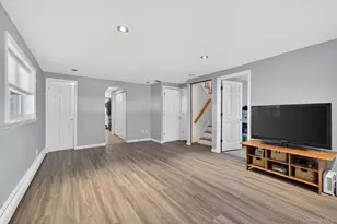 9 Eros Dr, Airmont, NY 10952 - Photo 18