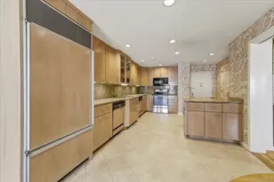 360 Shore Rd, Long Beach, NY 11561 - Photo 4