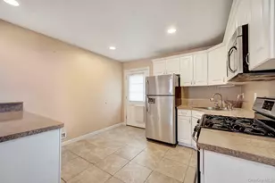 266 Ronkonkoma Ave, Ronkonkoma, NY 11779 - Photo 22