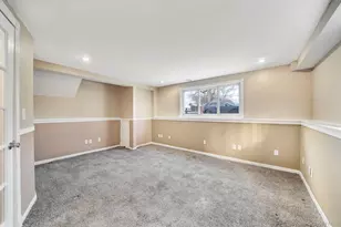 266 Ronkonkoma Ave, Ronkonkoma, NY 11779 - Photo 16