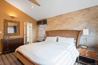 4 Newport Drive, Plainview, NY 11803 - Photo 24