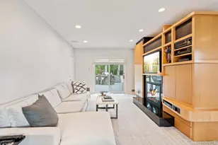 4 Newport Dr, Plainview, NY 11803 - Photo 14