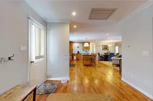 386 Mill Rd, Westhampton, NY 11977 - Photo 4