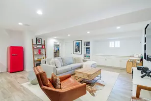 33 Hildreth St, Southampton, NY 11968 - Photo 32