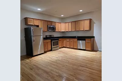 3025 Sunrise Hwy #15, Islip Terrace, NY 11752 - Photo 1