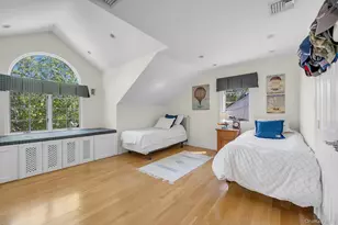 111 Palmyra Ave, Woodmere, NY 11598 - Photo 12