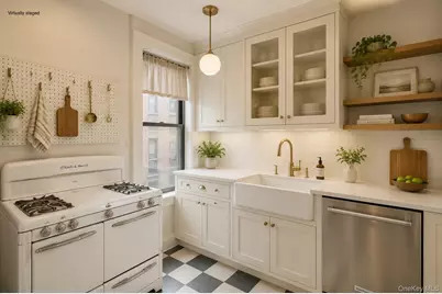 523 W 121 Street #22, New York, NY 10027 - Photo 4