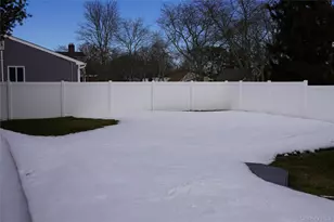 69 Meyer Ln, Medford, NY 11763 - Photo 16