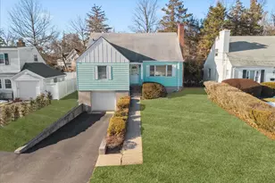 9 Quintard Dr, Port Chester, NY 10573 - Photo 2