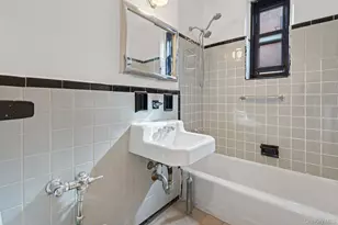 139-15 83rd Ave, Briarwood, NY 11435 - Photo 12