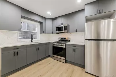 604 Yonkers Avenue #Unit B, Yonkers, NY 10704 - Photo 1