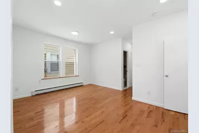 2857 Lawton Avenue, Bronx, NY 10465 - Photo 2