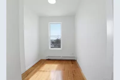 2857 Lawton Avenue, Bronx, NY 10465 - Photo 4