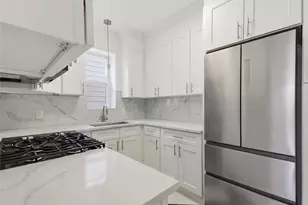 2857 Lawton Ave, Bronx, NY 10465 - Photo 8