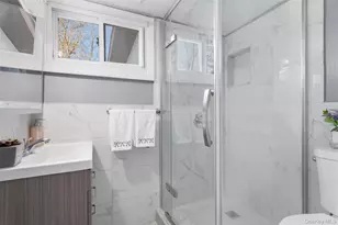 6 Merrick Ln, Spring Valley, NY 10977 - Photo 14