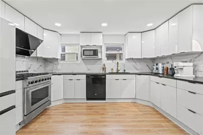 70-51 Juno Street, Forest Hills, NY 11375 - Photo 6