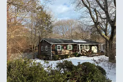 429 Robinson Avenue, Patchogue, NY 11772 - Photo 4