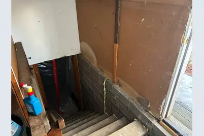 429 Robinson Avenue, Patchogue, NY 11772 - Photo 14