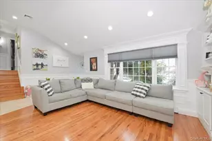 264 N Boston Ave, Massapequa, NY 11758 - Photo 6