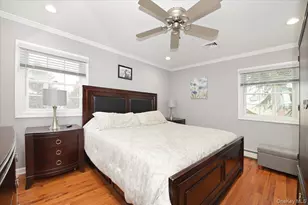 264 N Boston Ave, Massapequa, NY 11758 - Photo 14