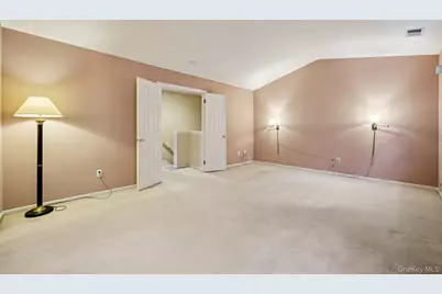 3 Springwood Lane, Huntington, NY 11743 - Photo 18