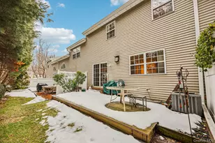 3 Springwood Ln, Huntington, NY 11743 - Photo 34