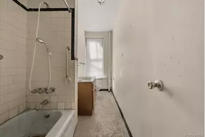 17-19 W 108th Street #92, New York, NY 10025 - Photo 4