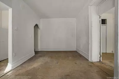 17-19 W 108th Street #92, New York, NY 10025 - Photo 2