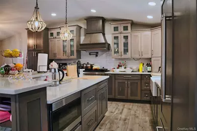 45 Croft Lane, Smithtown, NY 11787 - Photo 12