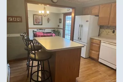 103 Foster Boulevard, Babylon, NY 11702 - Photo 4