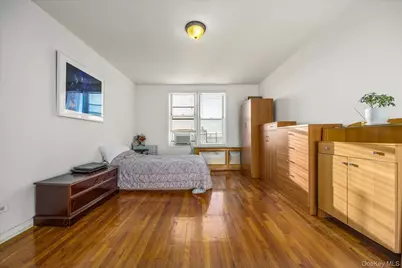 3425 150th Place #6E, Flushing, NY 11354 - Photo 14